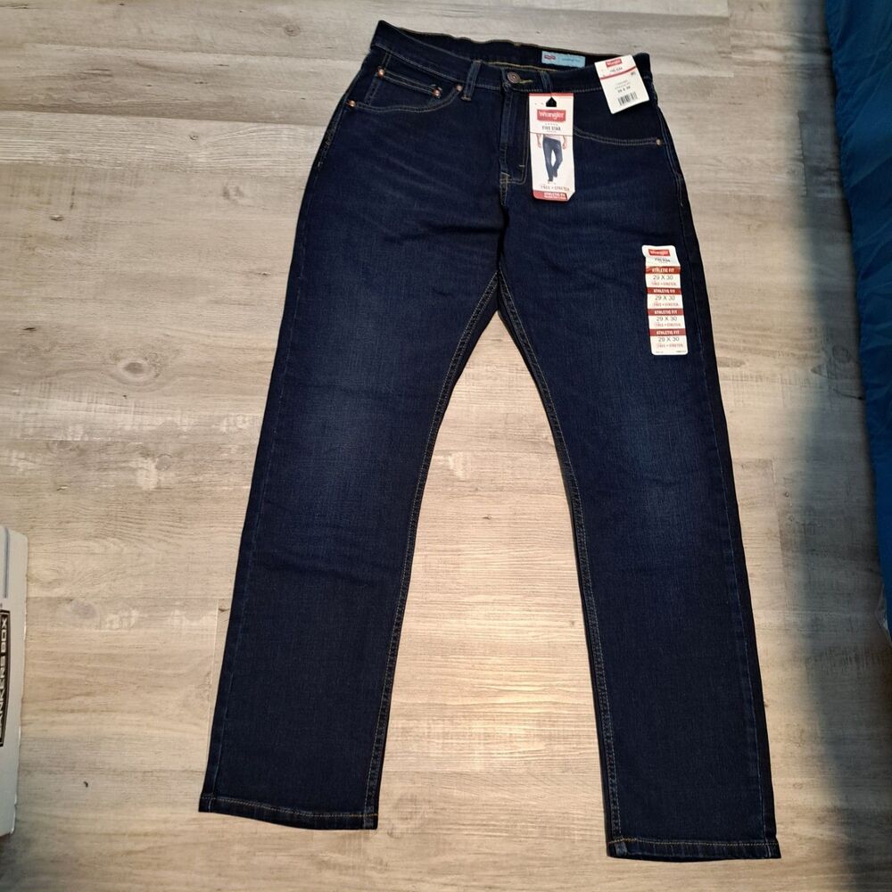 New Wrangler Five Star Premium Athletic Fit Relaxed Jeans Size‎ 29x30 Dark
